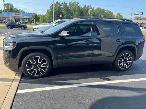 Used 2021 GMC Acadia SLT w/ Elevation Edition AWD/4WD image 2