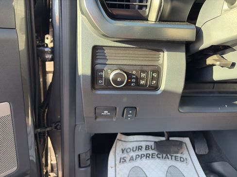 New 2026 Ford F350 Lariat w/ Black Appearance Package image 20