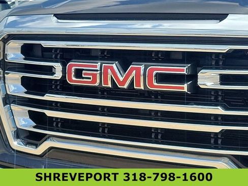 Used 2022 GMC Sierra 1500 SLT AWD/4WD image 32