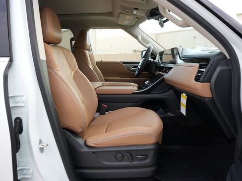 New 2026 INFINITI QX80 Luxe w/ Cargo Package image 23