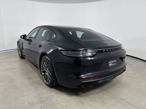 Certified 2023 Porsche Panamera 4 Platinum Edition image 3