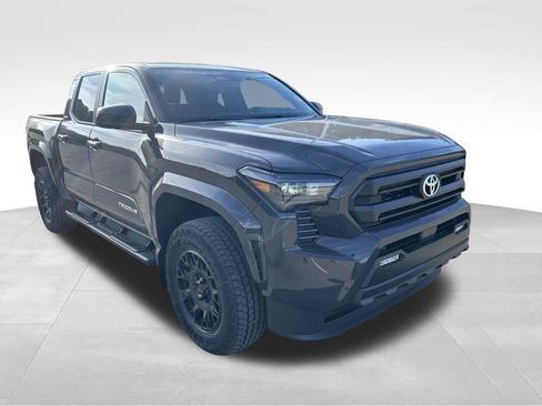 New 2026 Toyota Tacoma SR5 AWD/4WD image 7