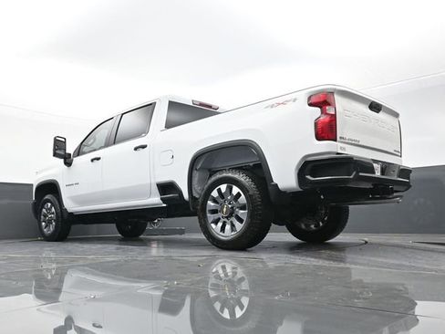 New 2026 Chevrolet Silverado 2500 Custom w/ Custom Value Package image 40