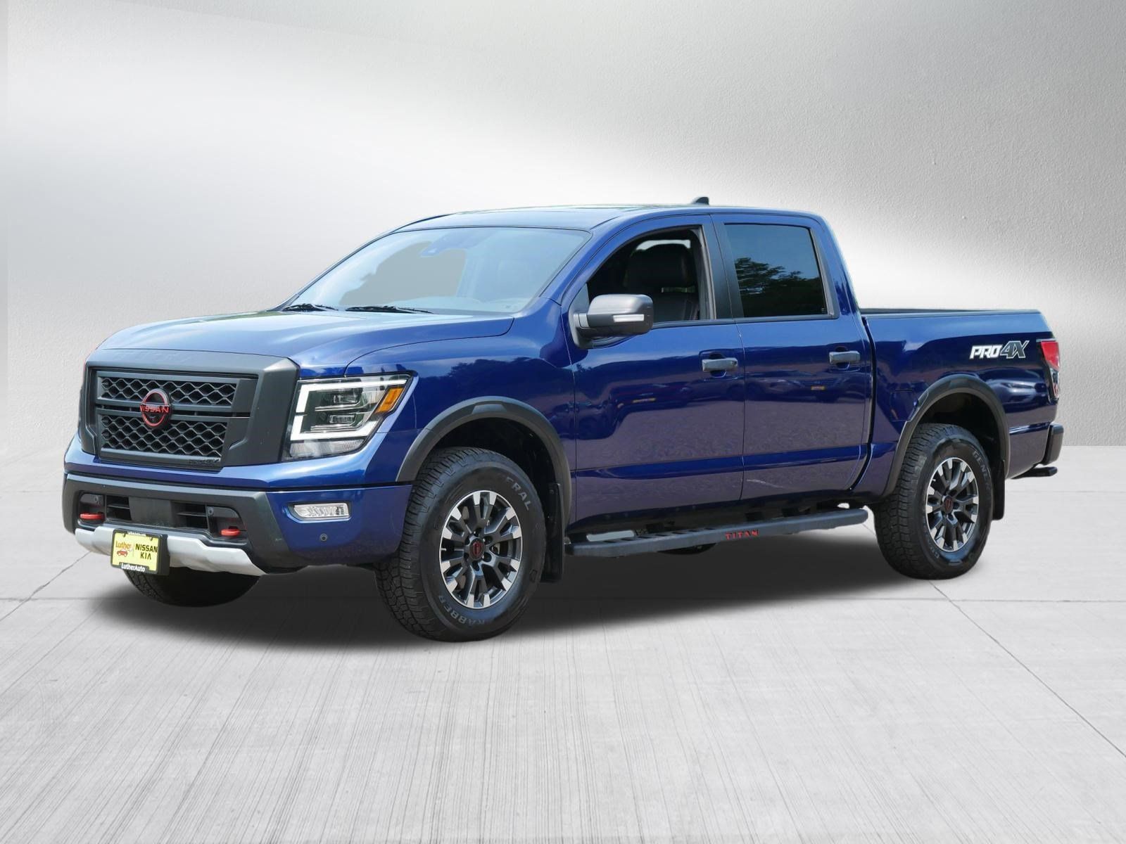 Certified 2024 Nissan Titan PRO-4X w/ Pro-4x Convenience Package AWD/4WD image 3