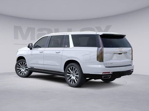 New 2026 Cadillac Escalade ESV Platinum Luxury image 3