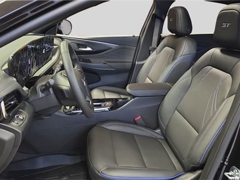 New 2026 Buick Envista Sport Touring w/ Convenience I Package image 11