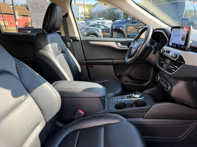 Used 2020 Ford Escape SEL AWD/4WD image 9