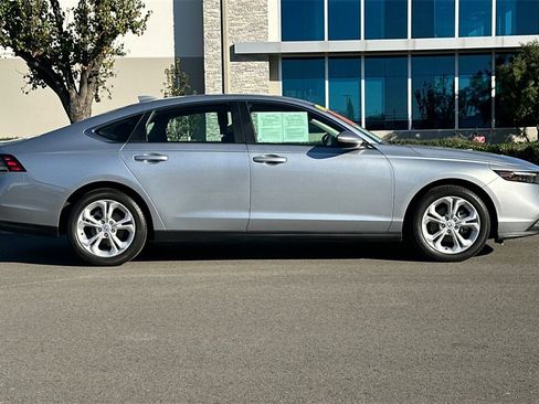 Certified 2025 Honda Accord LX image 3