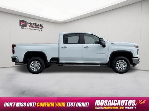Used 2026 Chevrolet Silverado 2500 LT AWD/4WD image 8