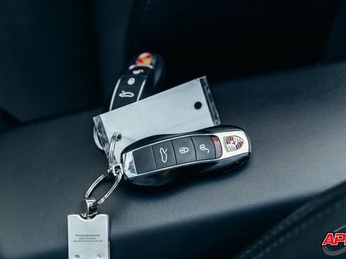 Used 2015 Porsche 911 Carrera S RWD image 75