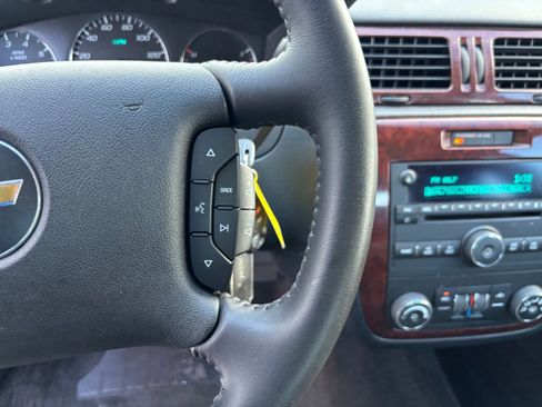 Used 2006 Chevrolet Impala LT w/ Preferred Equipment Group image 18