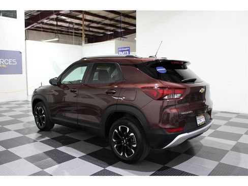 Used 2023 Chevrolet TrailBlazer LT w/ Convenience Package image 7