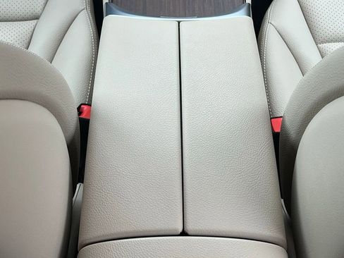 Certified 2022 Mercedes-Benz GLC 300 GLC 300 image 20