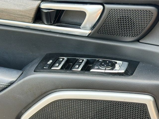 Used 2022 Kia Telluride EX w/ EX Premium Package AWD/4WD image 28