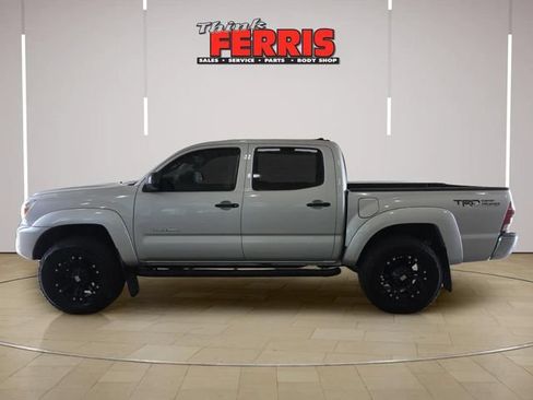 Used 2024 Chevrolet Silverado 1500 LT w/ Protection Package AWD/4WD image 4