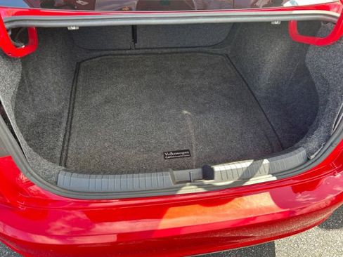 Used 2020 Volkswagen Jetta SE image 29