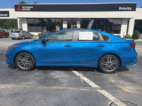 Used 2023 Kia Forte GT-Line FWD image 6