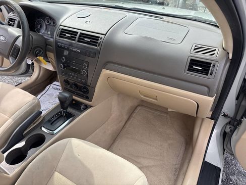 Used 2008 Ford Fusion SE FWD image 19