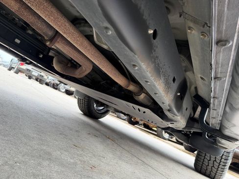 Used 2014 Toyota Tundra SR5 w/ SR5 Upgrade Package image 37