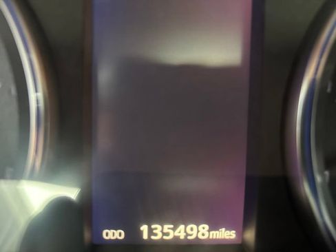 Used 2015 Toyota Highlander XLE FWD image 11