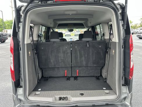Used 2023 Ford Transit Connect XLT FWD image 29