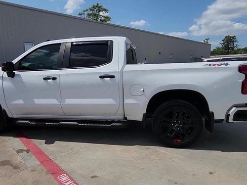 Certified 2023 Chevrolet Silverado 1500 RST w/ Redline Edition AWD/4WD image 15
