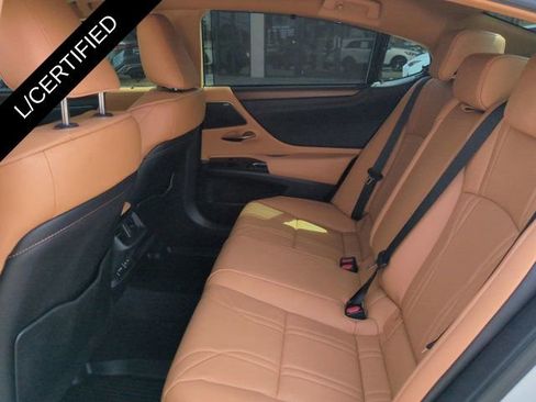 Certified 2025 Lexus ES 350 Ultra Luxury image 13