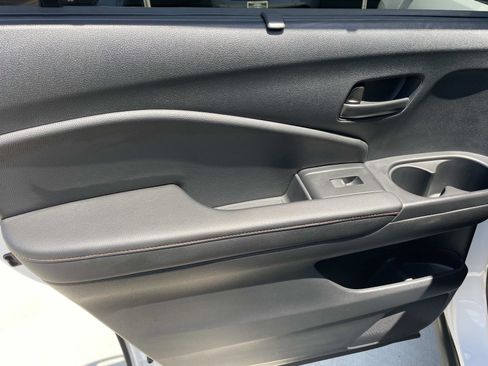 Certified 2023 Honda Passport TrailSport image 21