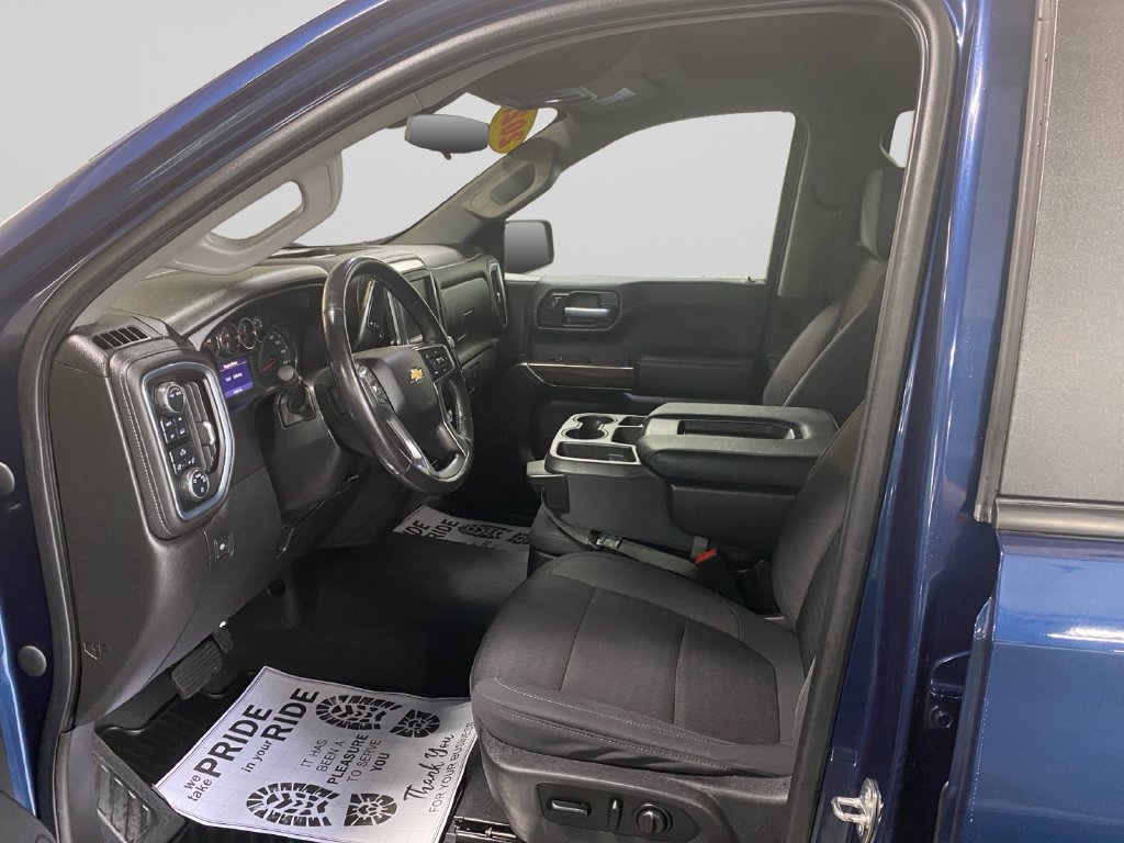 Used 2021 Chevrolet Silverado 1500 LT AWD/4WD image 18