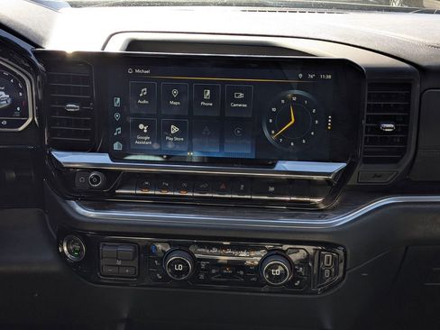 Used 2022 Chevrolet Silverado 1500 LTZ image 19