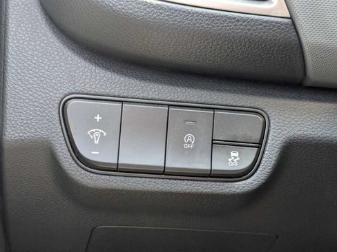 Used 2026 Kia Seltos LX AWD/4WD image 22