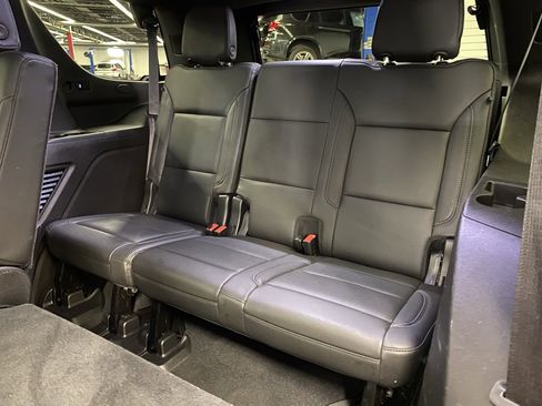 Used 2021 Chevrolet Tahoe LT image 12