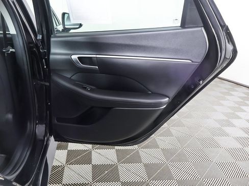 Used 2023 Hyundai Sonata SEL w/ Preferred Accessory Package FWD image 25