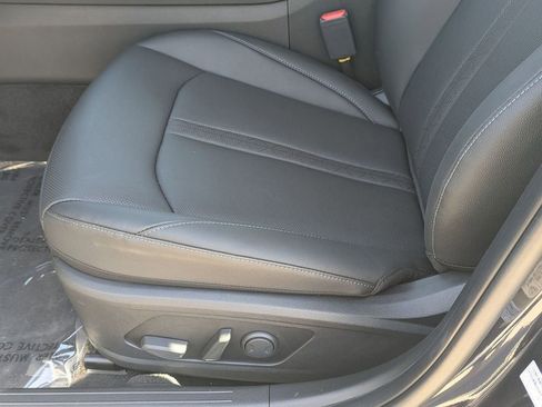 New 2025 Hyundai Sonata Limited image 15
