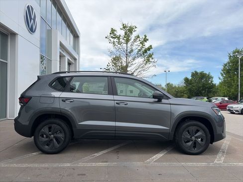 New 2026 Volkswagen Taos S FWD image 9
