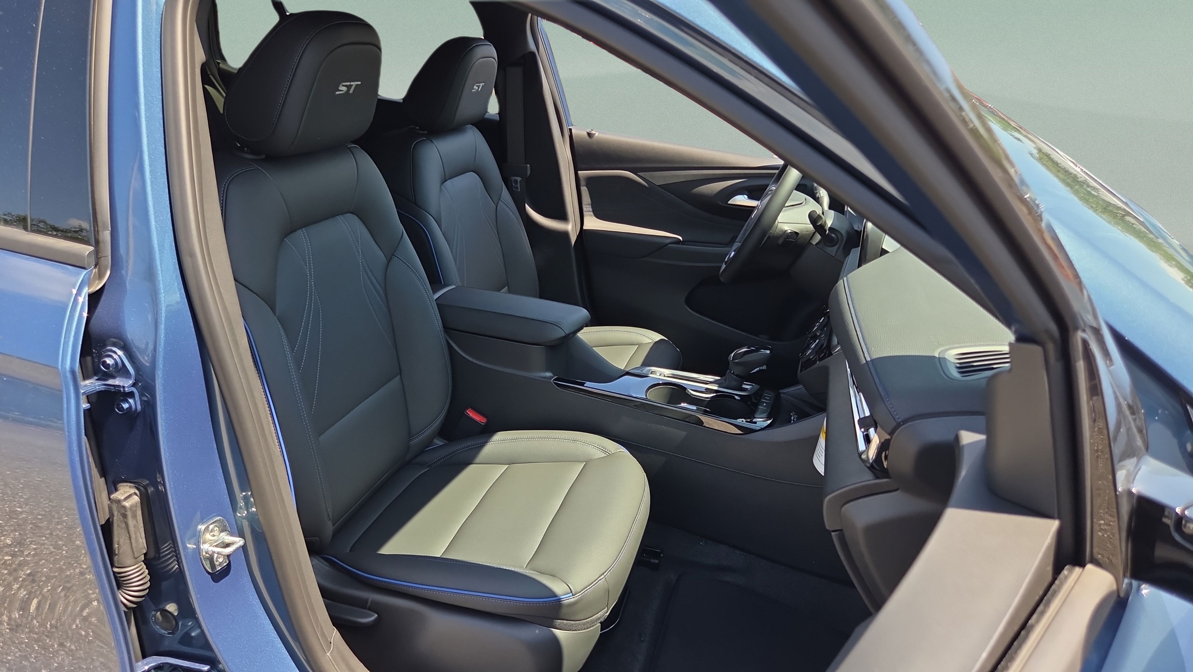 New 2026 Buick Envista Sport Touring w/ Convenience I Package FWD image 15