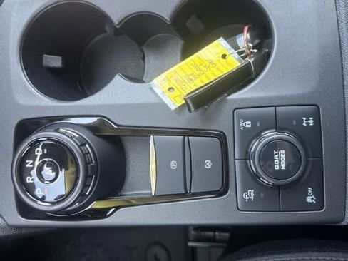 Used 2024 Ford Bronco Sport Badlands AWD/4WD image 30