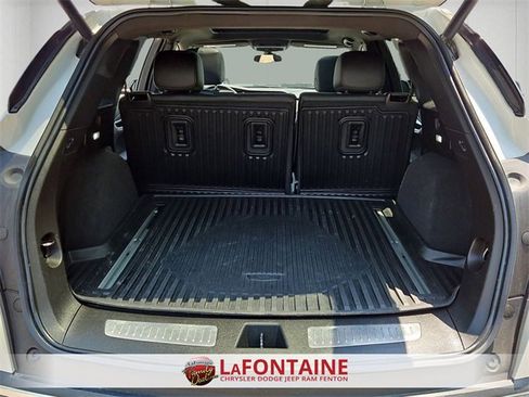 Used 2022 Cadillac XT5 Premium Luxury w/ LPO, Floor Liner Package image 42