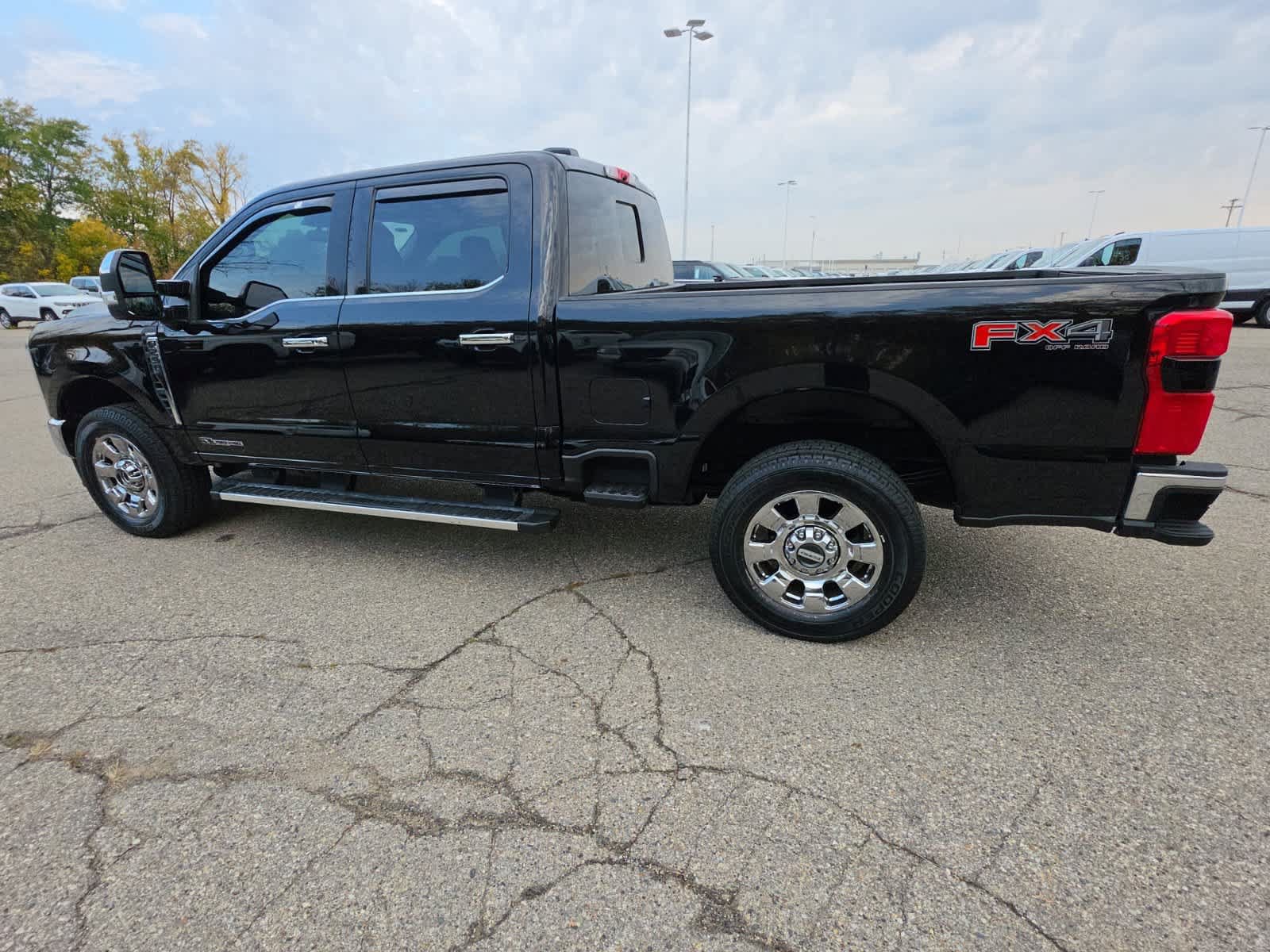 Used 2026 Ford F250 Lariat w/ Chrome Package AWD/4WD image 13