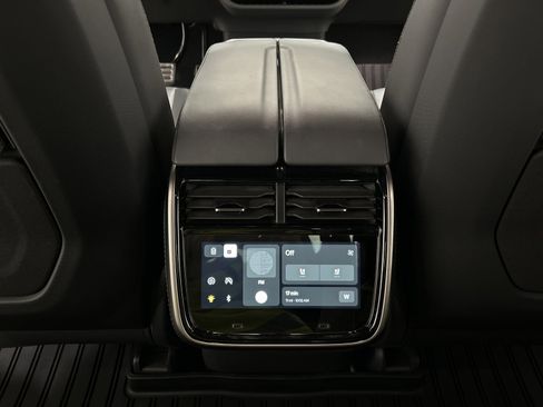 Used 2022 Rivian R1T Launch Edition AWD/4WD image 28