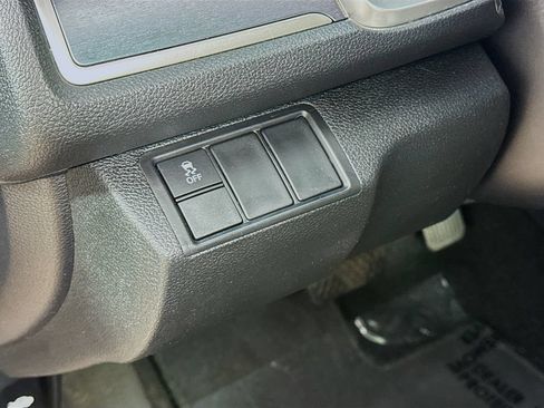 Used 2017 Honda Civic EX-L image 12