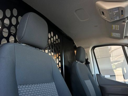 Certified 2025 Ford Transit 250 Low Roof w/ Exterior Upgrade Package RWD image 19