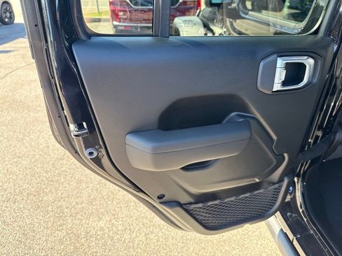 New 2026 Jeep Wrangler Unlimited Sport AWD/4WD image 20