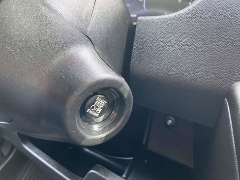 Used 2025 RAM ProMaster 2500 w/ U-Haul Equipment Group FWD image 20