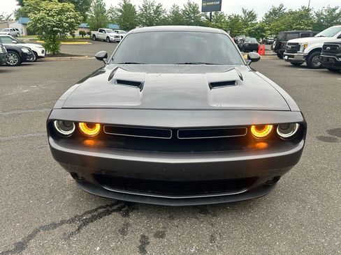 Used 2015 Dodge Challenger R/T Plus RWD image 2