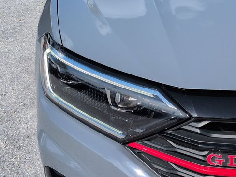 Used 2019 Volkswagen Jetta GLI FWD image 10