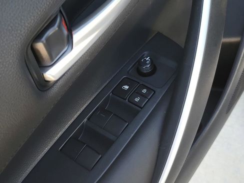 Used 2020 Toyota Corolla SE image 16