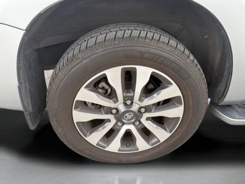 Used 2021 Toyota Sequoia Limited w/ Safety & Convenience Package AWD/4WD image 42