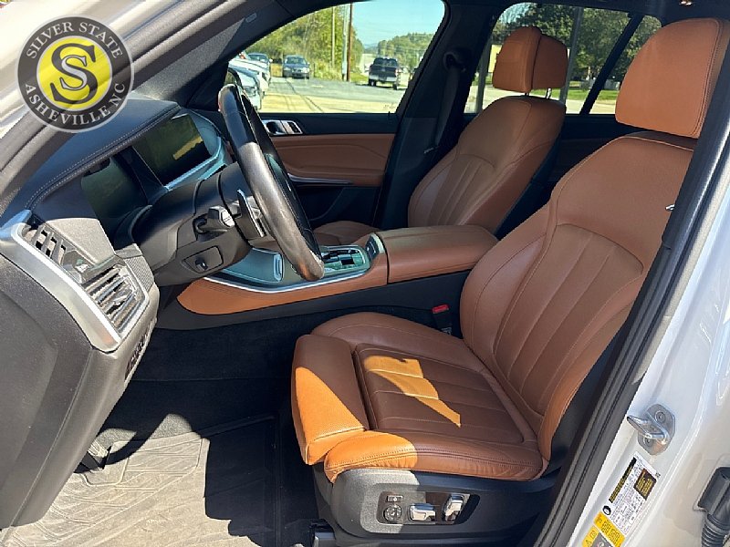 Used 2022 BMW X5 xDrive45e AWD/4WD image 11