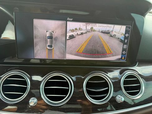 Used 2019 Mercedes-Benz E 300 image 16